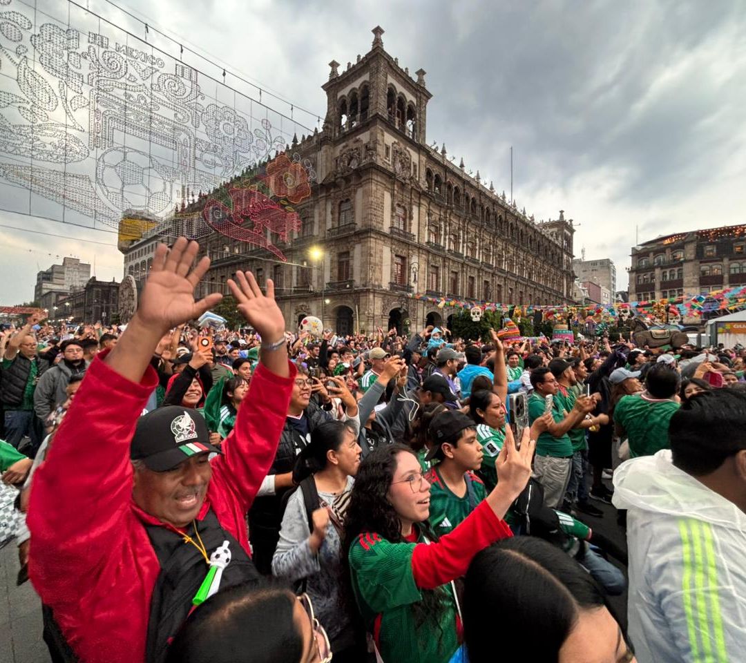 Se Llena Fan Festival del Zócalo CDMX Previo al Partido de México vs Inglaterra